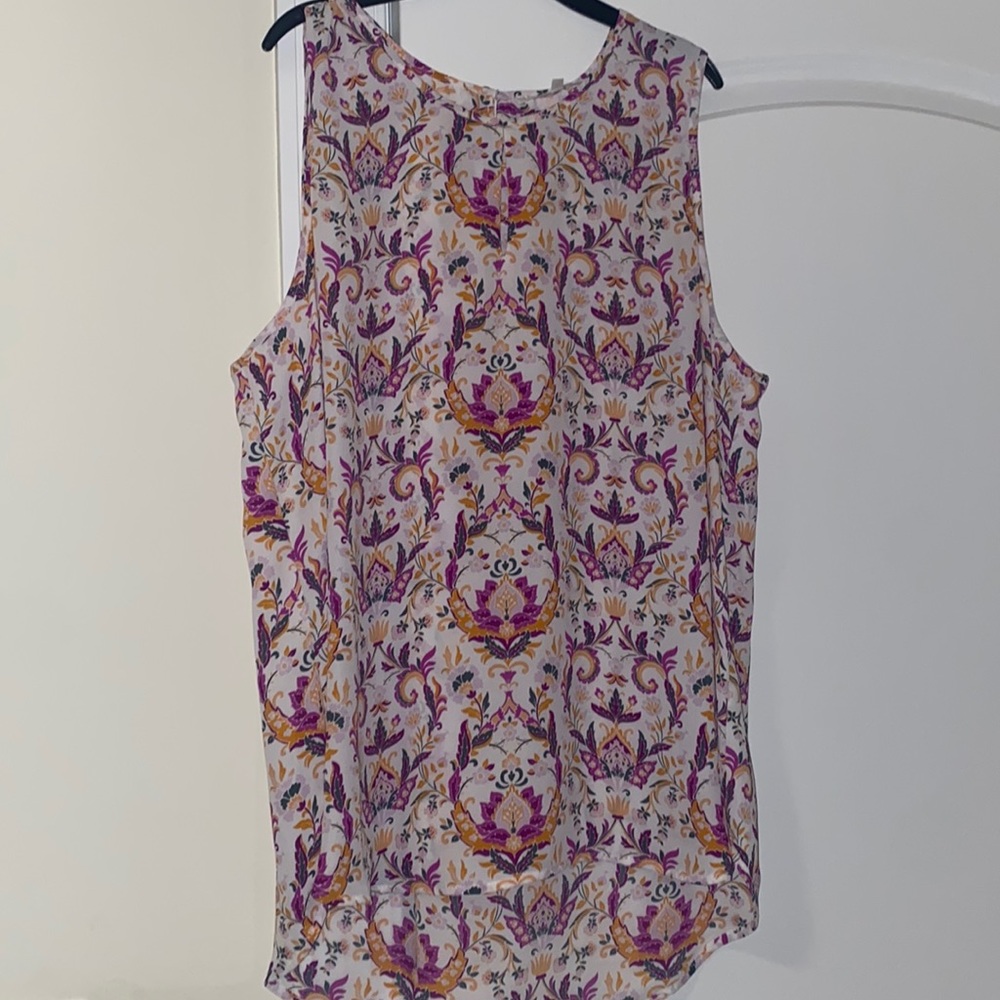 Violet + Claire Floral blouse